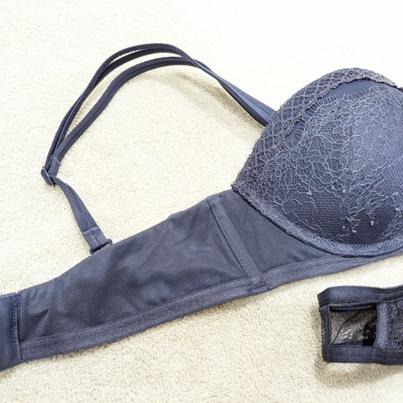 32B Victoria's Secret Very Sexy Multi Way bra + small size matching thong - Picture 6 of 14